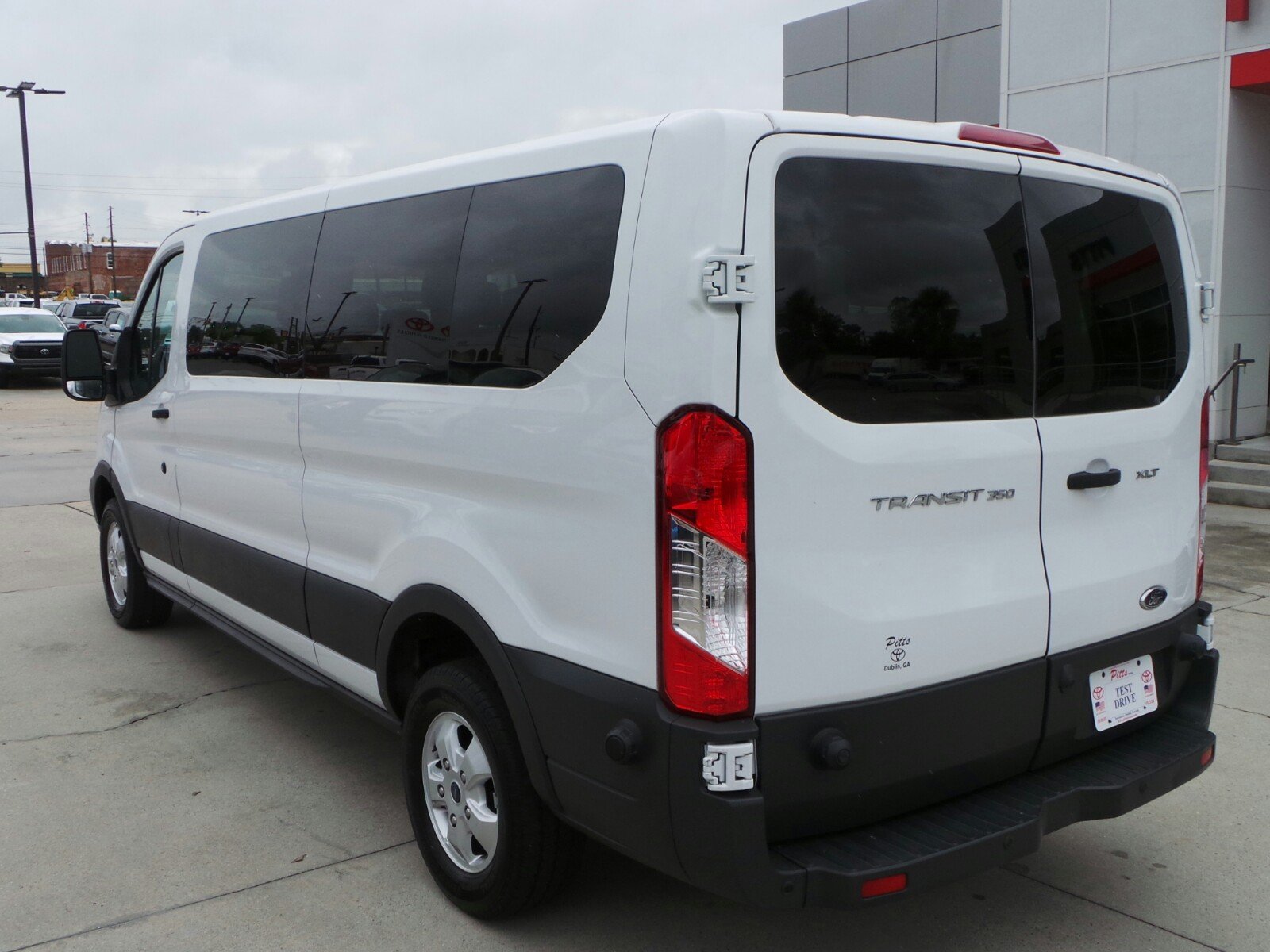 Pre-Owned 2017 Ford Transit Wagon XLT 12 Passenger Full-size Passenger ...