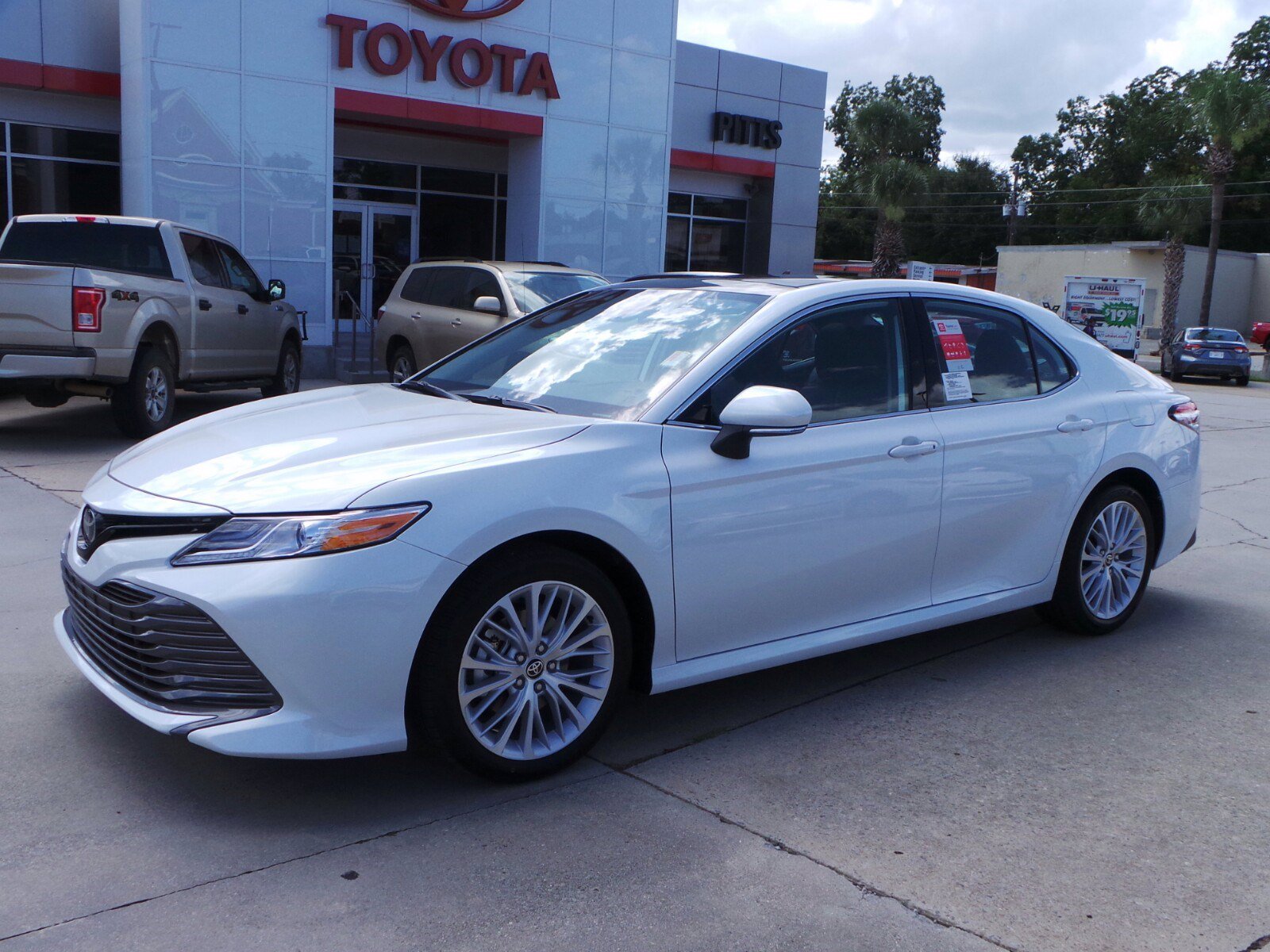 New 2020 Toyota Camry XLE 4 in Dublin #4356 | Pitts Toyota